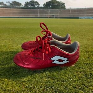 LOTTO Soccer Cleats Red  Shoes Boys Size 2.5 US